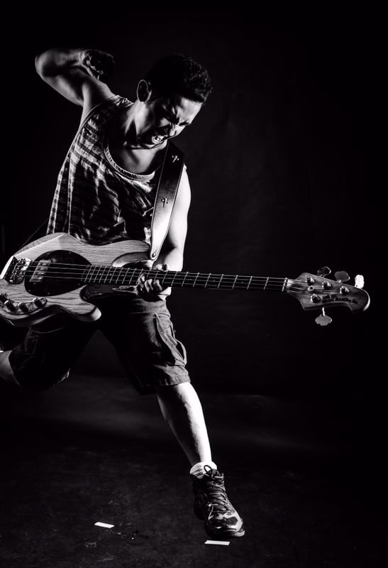 So 90's. Tone amplifier of Cupumanik Band. Urban farmer. Energized by hope. Happy when you are