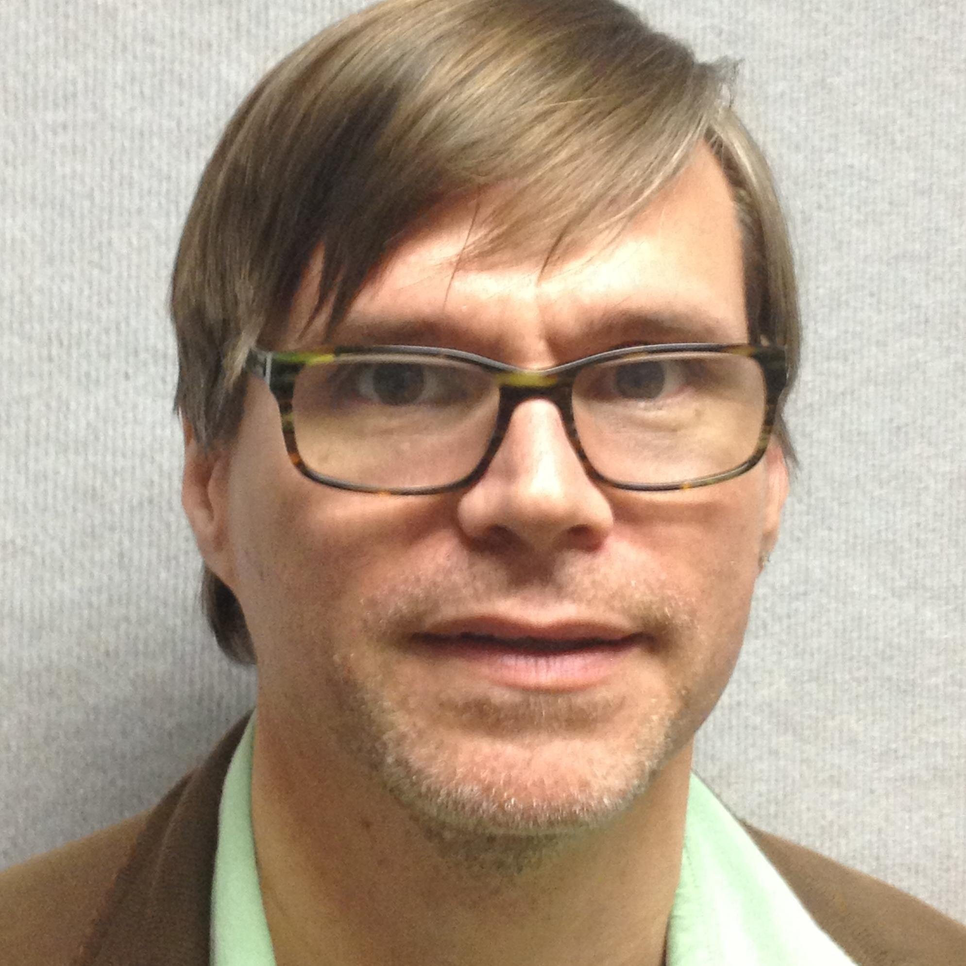 networkabout's profile picture. http://t.co/sI9yBJ9P4Y Wireless - Networking the globe one word at a time