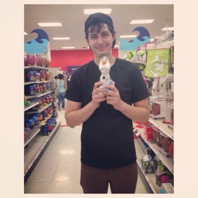 MuffinEnvy's profile picture. I used to twitter like you..... Until i took an arrow to the knee