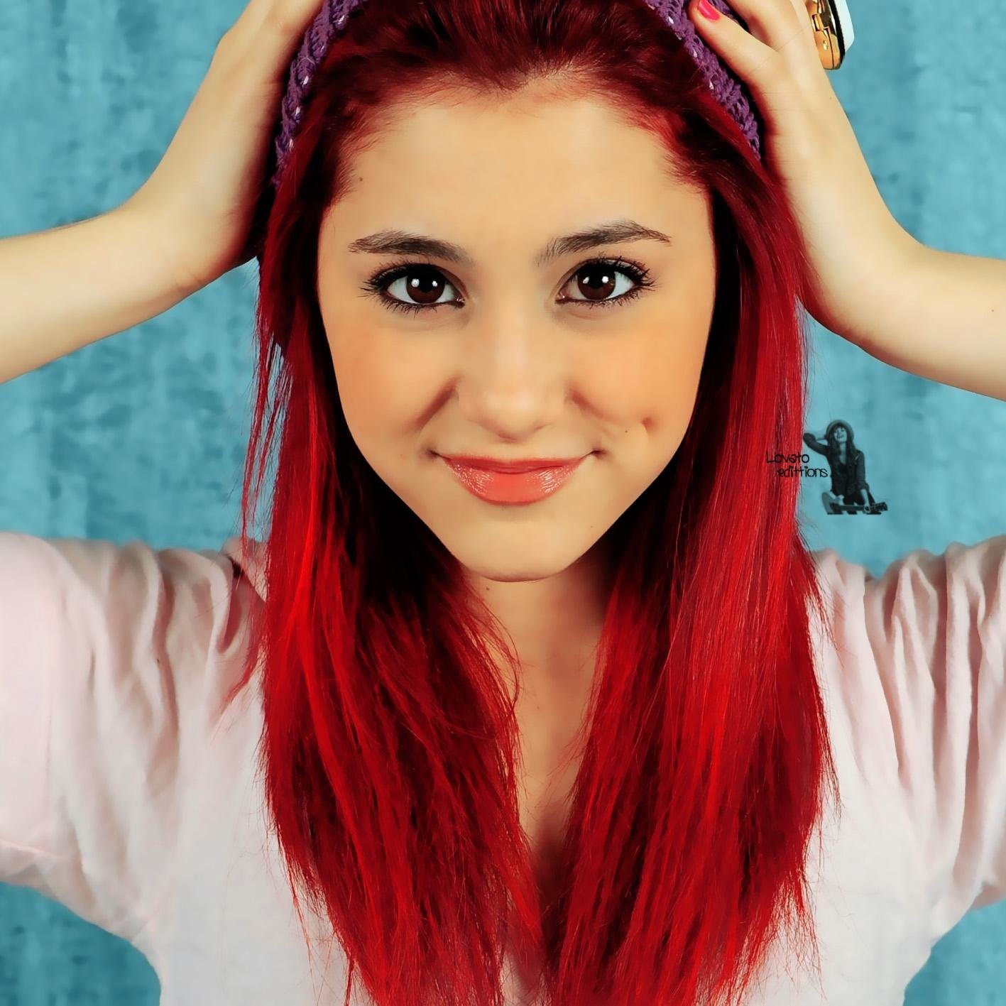 Ariana Grande's Cloning || Gargeous since 1993