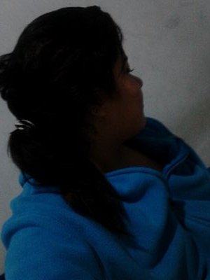 HelenAlexandraLópezGutierrez♥. No confío, Ni en la persona que me sonria maaás bonito:).