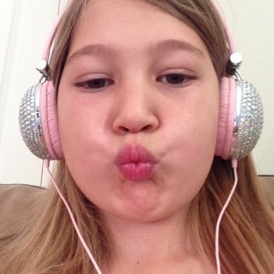 Hi