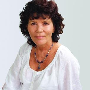 In’Easa mabu Ishtar is an international spiritual teacher and counselor. She has been an embodied Ascended Master Channel for the past 12 years.