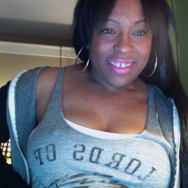 bxwpink's profile picture. Political Rughooker and Fiberartist