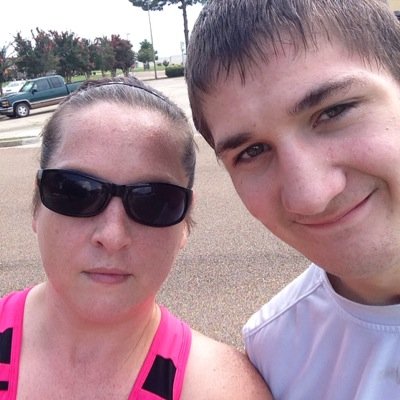 ashtymomma's profile picture. 