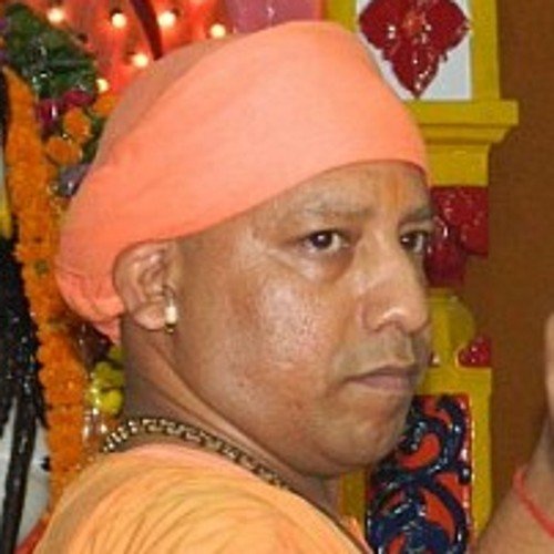 #Yogi_4_CM एक हाथ में माला और दुसरे हाथ में भाला है,क्योंकि अब कोई भी हिन्दू कमजोर नहीं है।