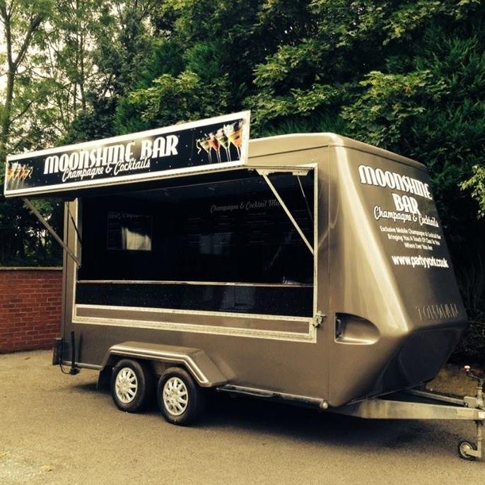 Moonshine_Bar's profile picture. Exclusive mobile Champagne & Cocktail Bar available for ALL events :)