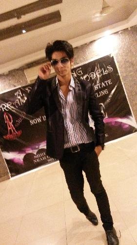 My fashion is my dream
A. R. Modeling