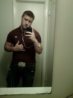 Taylor_Rowell03's profile picture. 