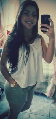 E quem disse que precisa de uma coroa para ser uma princesa? ♥♥