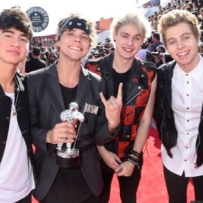 5SOS ALL DAY EVERY DAY