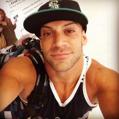 BroManRobbieE's profile picture. 1/2 of the BroMans. (RP)