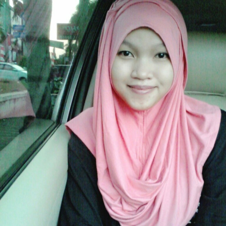 yuliasta's profile picture. Tax at Ciputra Grup | @milihijab | @iwan_newbie