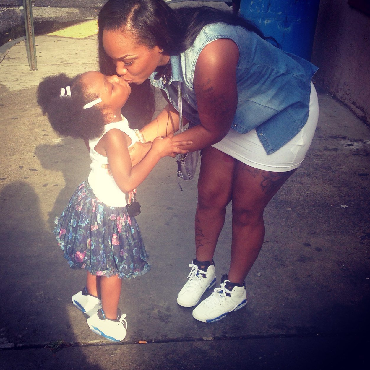 #BEAUTY&BRAINS #ABOVE YO AVERAGE BITCH! #TEAMEDUCATED #TEAMTATTED KHLOE' IS MY MOTIVATION & MY REASON *LUVIN MY KHLOE' DOE*