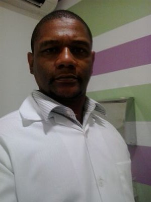 Estrada do Galeao n 2500 - Bloco B  -  Sala 305
Cirurgiao Dentista
Dr Glauber Oliveira
Clinico Geral
Especialista em Endodontia