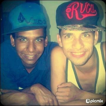 EDGARSIMANCAS1's profile picture. Actor en preparación,♥ Estudiante..ATRÉVETE,sueña,VIVE.. amo el TEATRO