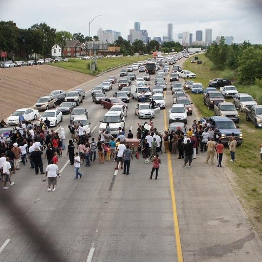 We are the Houston local of Unity and Struggle, a small US communist group. We organize always and write interesting things sometimes.