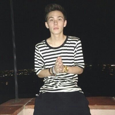 YOU GOT FREE FOLLOW NOW FOLLOW @Callm5SOS help her to get follow from luke hemmings!