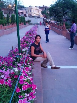 Be HappY