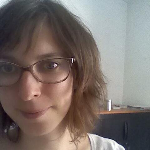 Esoile's profile picture. @Europlastiques Tweet  #entreprises  #deveco  #collterr  #markterri #plasturgie