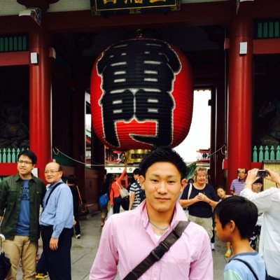 lazy100's profile picture. 保険会社/大卒、中村ゼミ/学浦サッカー部/vivaio