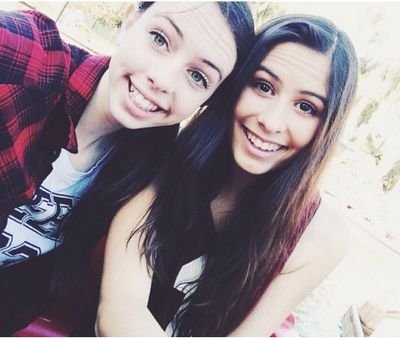 #CimorelliComeToPamplona Cimorelli como estilo de vida. Lauren y Dani ♡