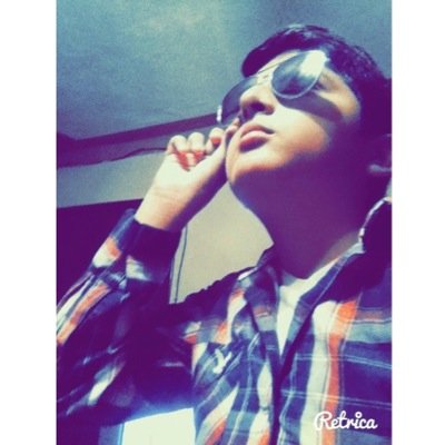 Hola:3