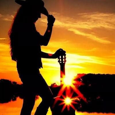 karineeep98's profile picture. 