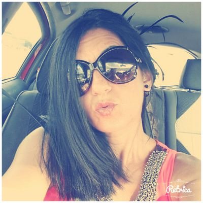amante dell shopping e della musica..... resisto agli attacchi mediatici pilotati ....