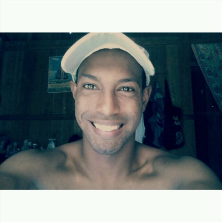 21 anos Geminiano
† ϟ ∇ ♈
@ladygaga amo essa mulher | Instagram segue lá @victoornogueira