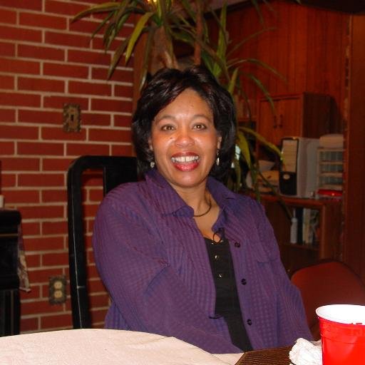 Passionate about food/cooking, healthy living, and sharing uplifting tweets/retweets.