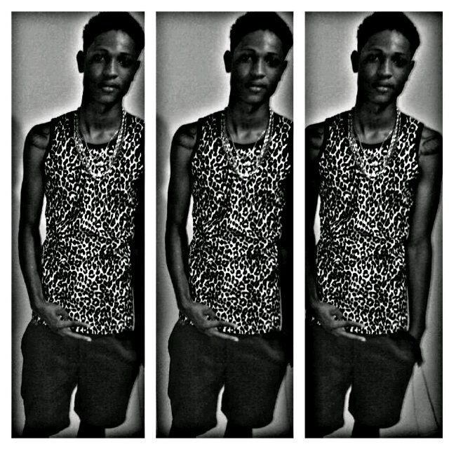 thee_teacha's profile picture. I'm nt a nice person to fuck with.. I take your mother fucking head off!  I like all girls 3. I'm FUCKING EVIL