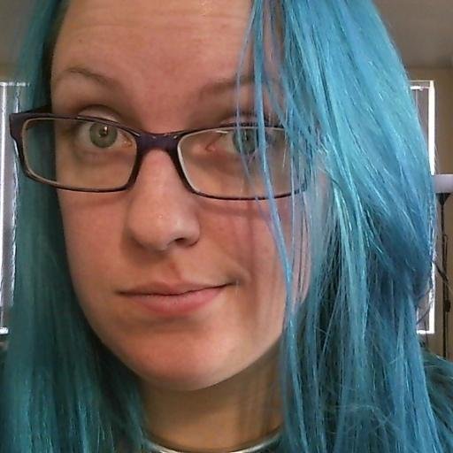 ThatTokenMaggi's profile picture. this is my old twitter. please find me @maggibot