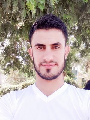 ‏اضحك وقل للزمن الدنيا دامت لمن