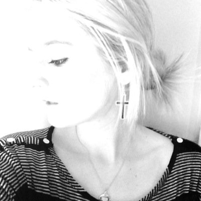 radrachhall's profile picture. married. pup mama x3.