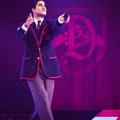 warblersの大ファンです！
warblersのグループ作りたいと思ってます！
興味ある人DMお願いします！