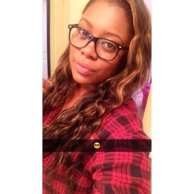 underneath the pretty face is something complicated. . . #TeamULM instagram | @kemarrmichelle
