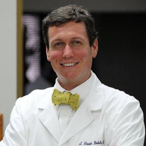 Specialist in Implant, Esthetic and Restorative Dentistry