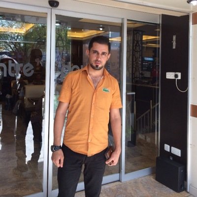 .. لست ... افلاطوني الفلسفة .. ولا قيسي الهوى .. ولا نزاري الحروف❤️ ولكن اعشق ان اكون متميز هنا باسلوبي وبعضها من قلمي 
          sadeg altaee