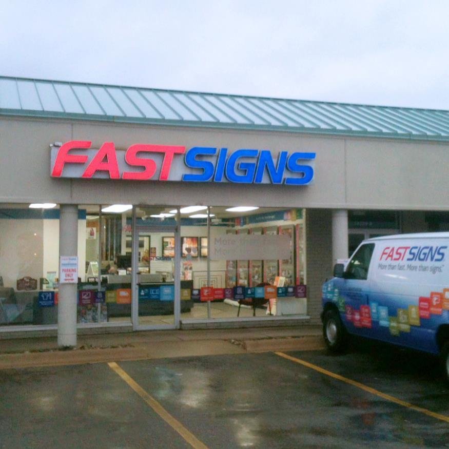 FASTSIGNSMacomb's profile picture. 