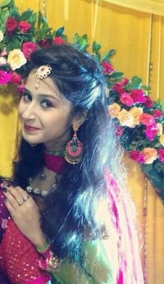 vinakshi_lohana's profile picture. Luv to follow celebraties...!!