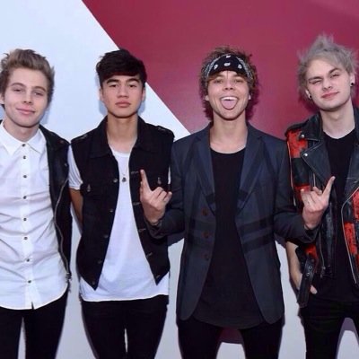 This is a free follow! Go follow @daisy_lxke and ask for a follow back ~(•.•)~