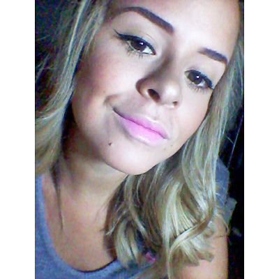 Trotamundos - Makeup artist - Tattoo lover - Animal lover - ODIO A RAFAEL CORREA