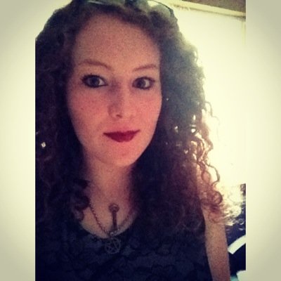 Lot of music, lots of Potter, lots of Love | Come say hi. Engineering apprentice - Edinburgh | She/Her