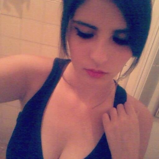 Soy parte del Zombie army!  Quiero conocer mucha gente interesante #followback