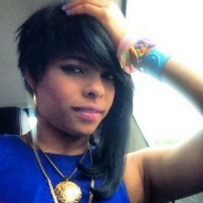 Síguela en su cuenta oficial @Nini_NX. Bailarina profesional de @nucleoextremo bella, sociable, honesta y muy trabajadora. IG:fansdninoska 21/01