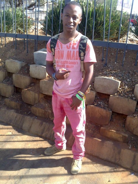 the media is wht im born to do #dancing ,acting nd presentng education is my world my life