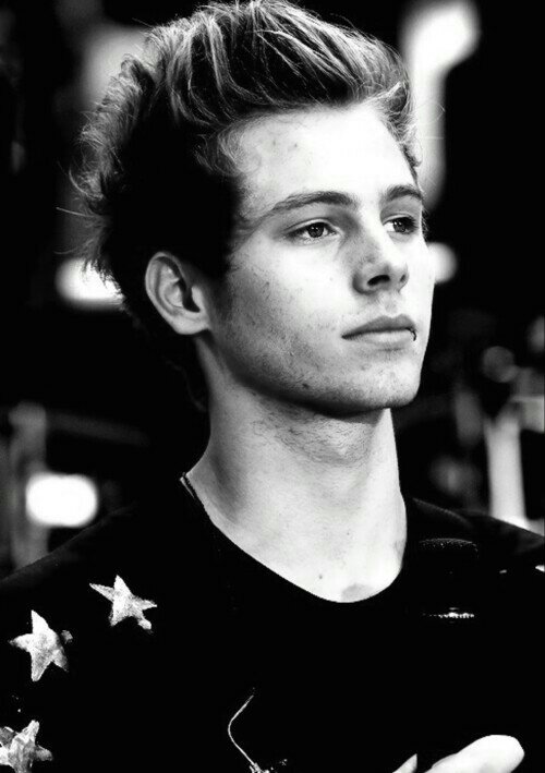 5SOS 1D Nash