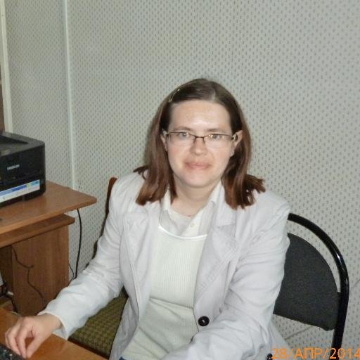 Люблю слушать красивую музыку,увлекаюсь рисованием,работаю в библиотеке