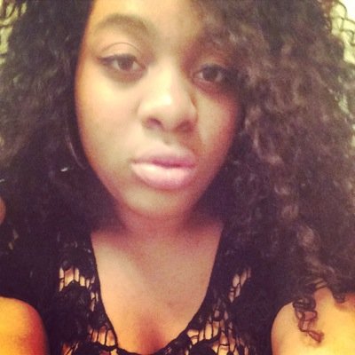 23. Free Spirit. Poet. Queen of Hearts. ✌️❤️♓️ ig: @scherazade_rising Repping that #piscesgang